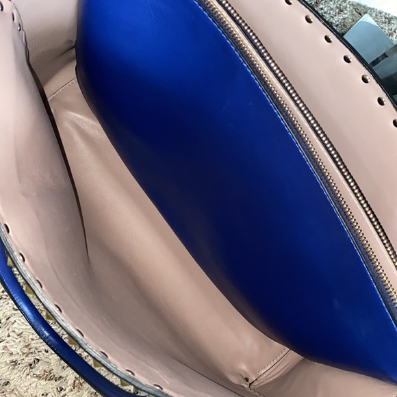 RARE Valentino Rockstud tote in cobalt blue - Picture 5 of 13